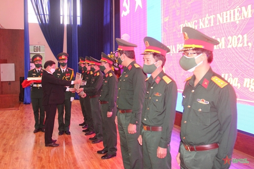 Khánh Hòa tổng kết nhiệm vụ quốc phòng, quân sự địa phương năm 2021